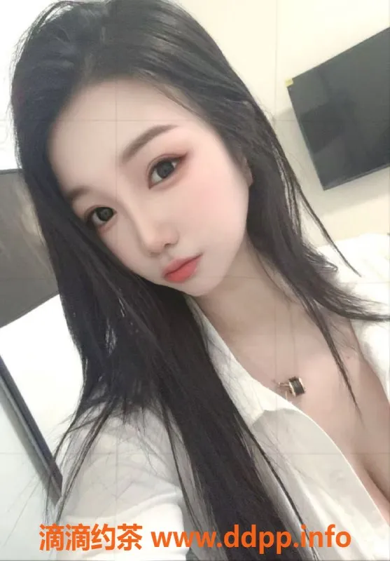 深圳楼凤资源信息,罗湖风骚小雪，25岁大奶妹，服务超棒！