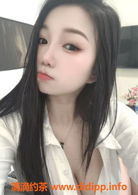 深圳楼凤-罗湖风骚小雪，25岁大奶妹，服务超棒！