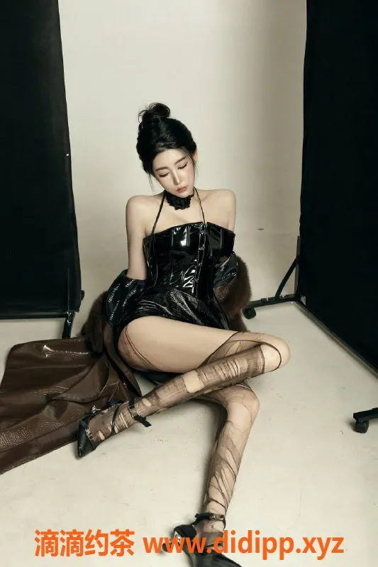 深圳楼凤-福田温婉老师175cm，1800元私教课程