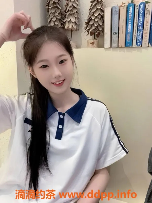 北京楼凤-朝阳小妮，嫩妹大长腿，1500元体验