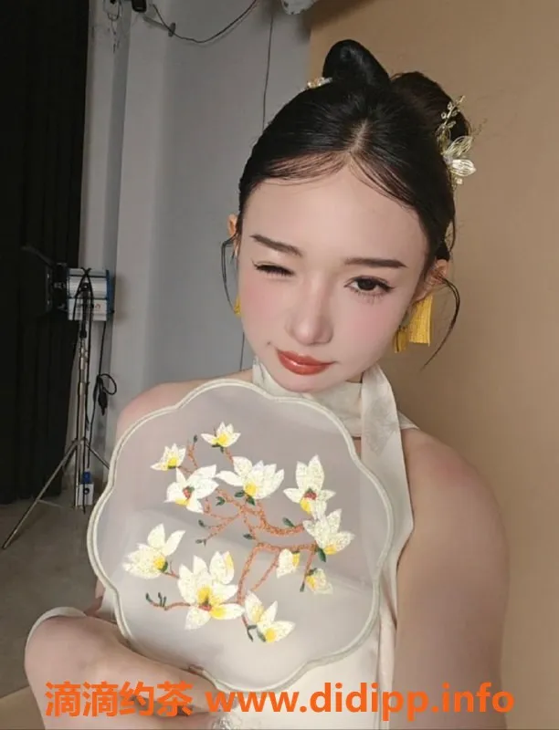 广州楼凤-番禺小宝宝，2000元起，服务超赞！