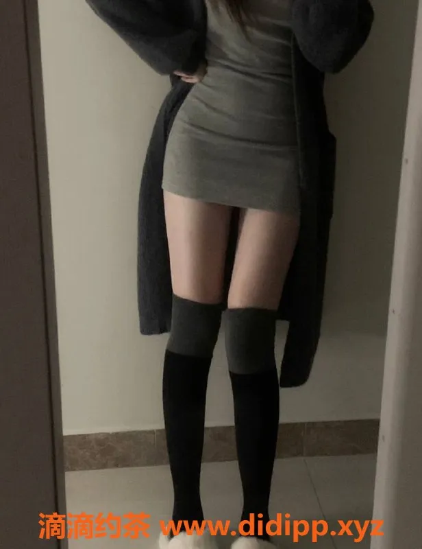 武汉楼凤-洪山区仔仔，600p完美体验！