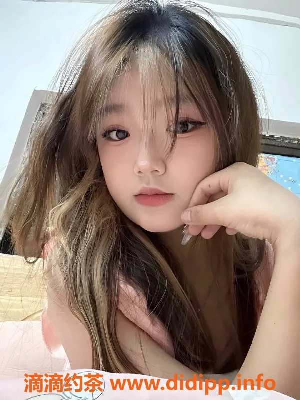 成都楼凤-成华区美琪，165高94斤，甜美服务等你来享