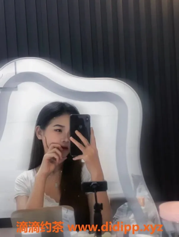 成都楼凤资源信息,成华区珊珊，身材好，服务优，课时费仅6/10