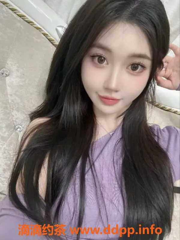 广州楼凤-广州市25岁白皙嫩肤女神梓涵，168身高36D