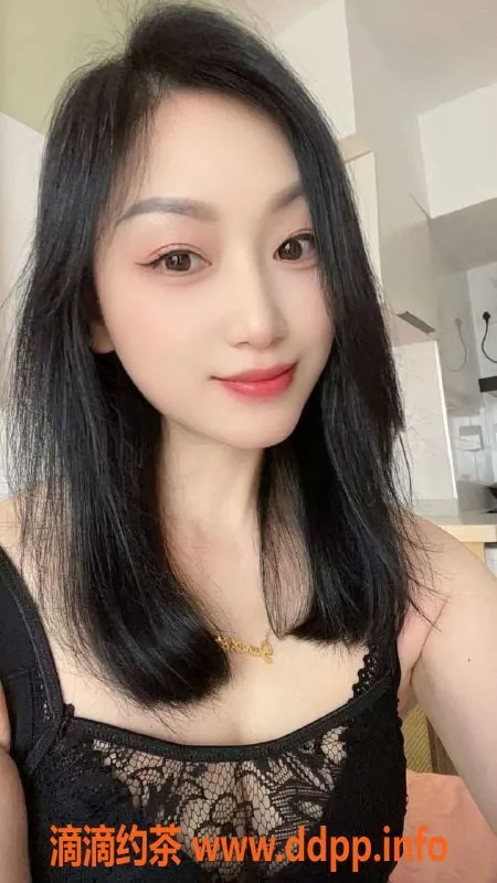 北京楼凤-朝阳木木，36D大胸南方软妹，温柔服务