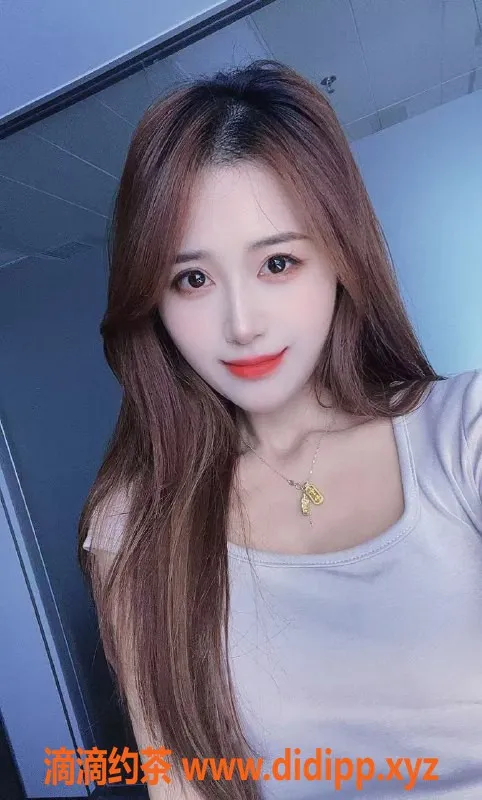 深圳楼凤-宝安小猪猪，23岁，身高162，茶水费500起！