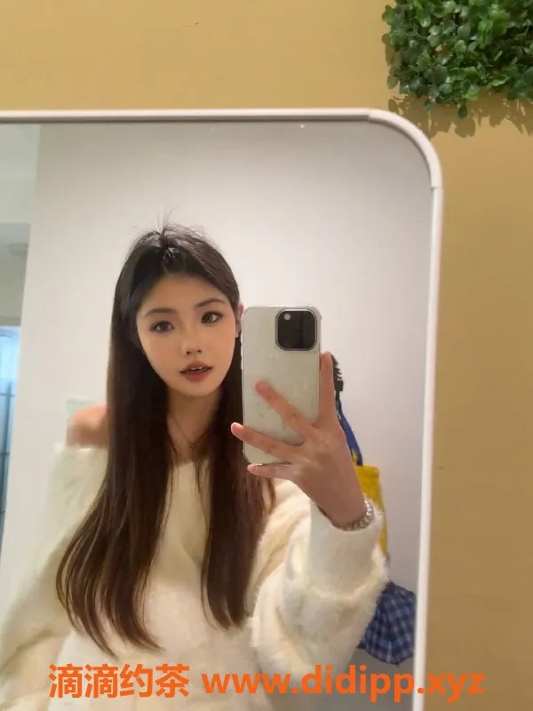 成都楼凤-成华区小妖嫩妹，胸B高颜值，服务超赞