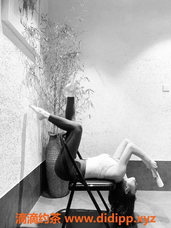 深圳上门服务-宝安区上门嫩妹Cc，700-1300元，综合评分9.0