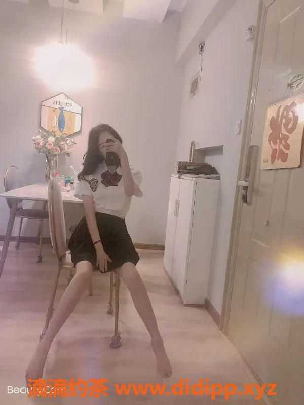 成都spa会所-武侯区茶久，服务态度极佳的性感美眉