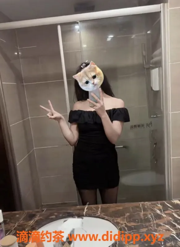 成都楼凤-锦江区依娜，9月龄6P优雅御姐服务