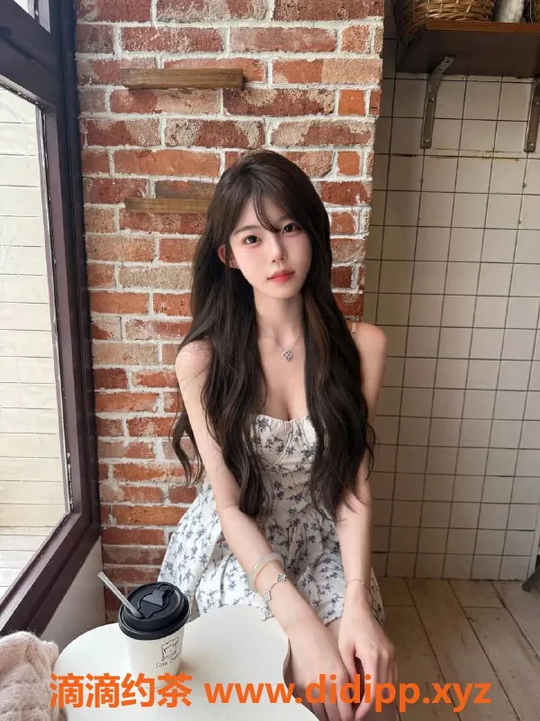 杭州楼凤资源信息,子兮，165身高，45体重，夜晚兼职女友体验