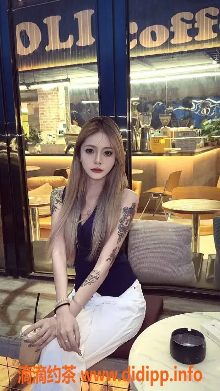 广州楼凤资源信息,白云梅花园雨雨，21岁，身高170，茶水费公开