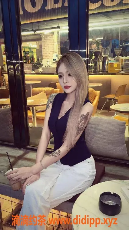 广州楼凤-白云梅花园雨雨，170cm 38C 仅21岁