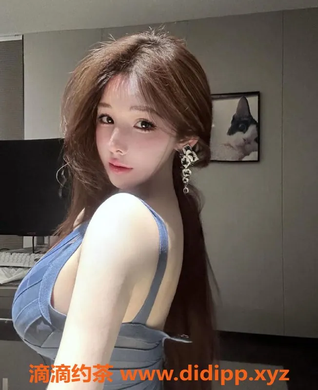 杭州上门服务-新加坡临平·25岁美女163cm，48kg，热情服务