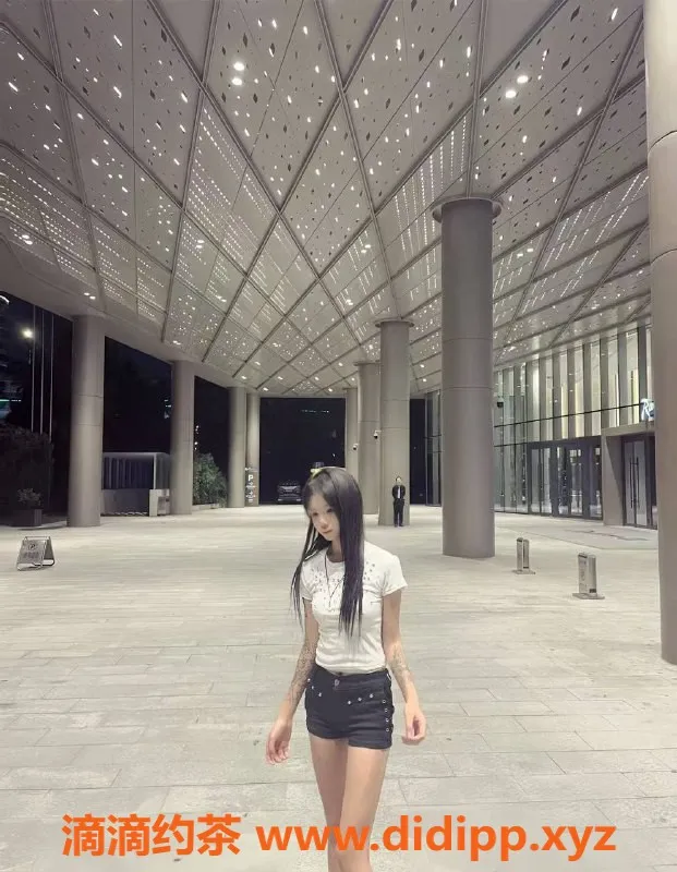 南昌上门服务-红谷滩涂涂，19岁E罩杯，身高160cm，优质服务体验