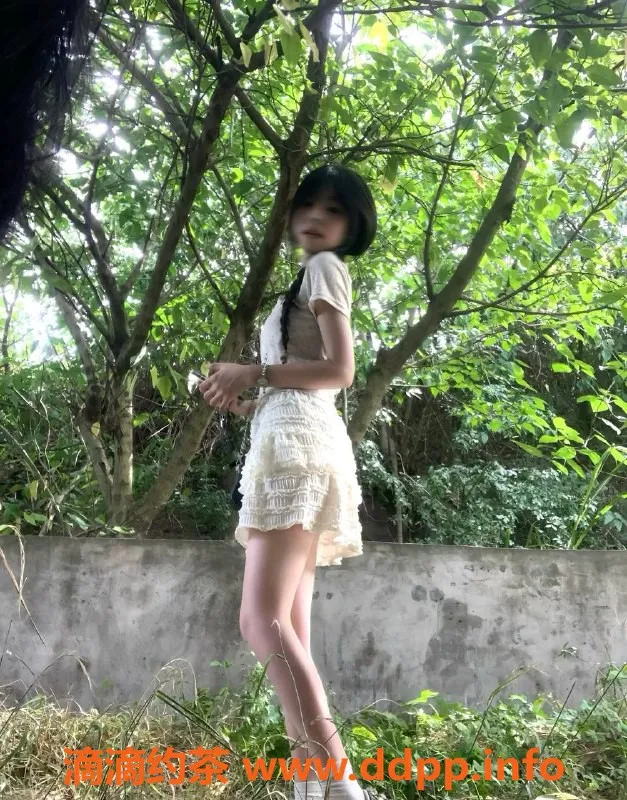 成都楼凤-优优 | 广西嫩妹 | 160cm | 85斤 | 17岁 | 600元服务