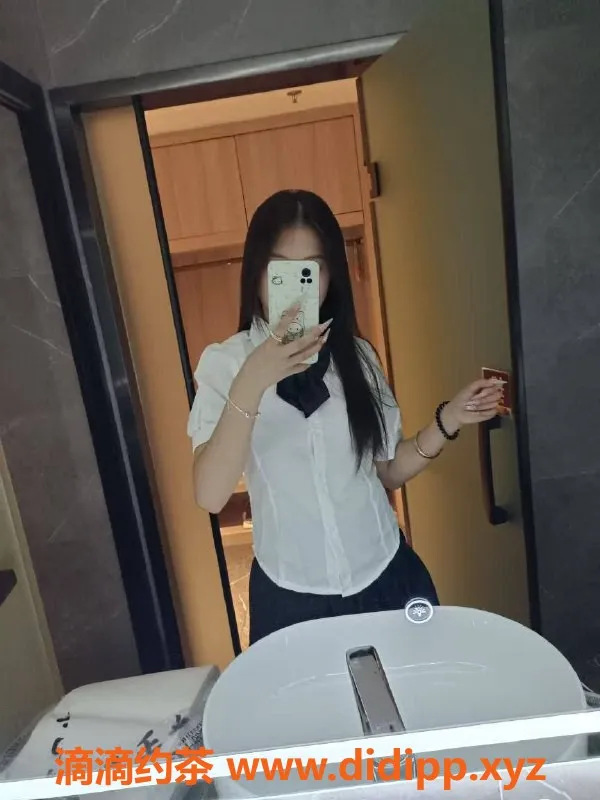 成都楼凤资源信息,高新区小泡芙，年轻可爱，服务优良