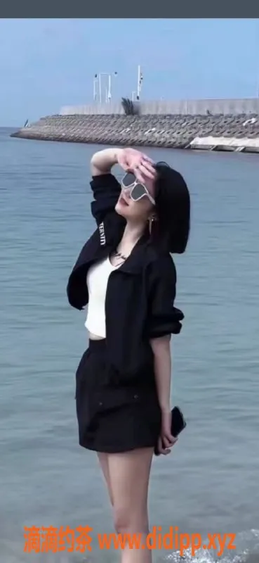 深圳楼凤-南山秀秀，21岁160cm，甜美诱惑等你体验