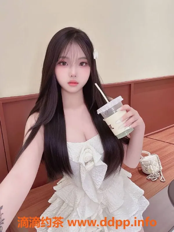 成都楼凤资源信息,武侯区南夕，微胖嫩妹，6P服务等你来体验