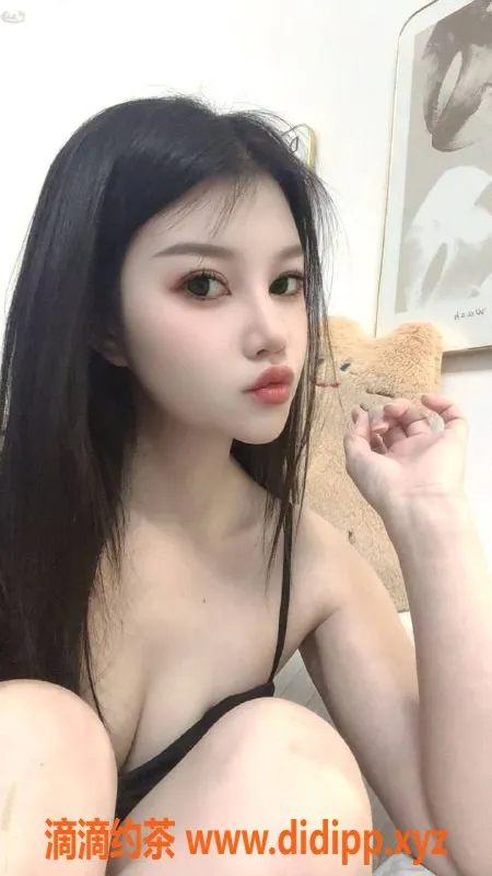 上海楼凤-虹口95店嫩妹服务，430元双飞更刺激