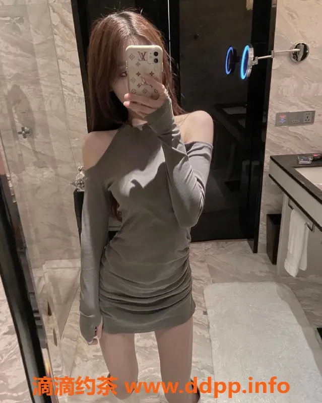 杭州楼凤-杭州全裸四推小姐，161cm/45kg，服务多样，380元！