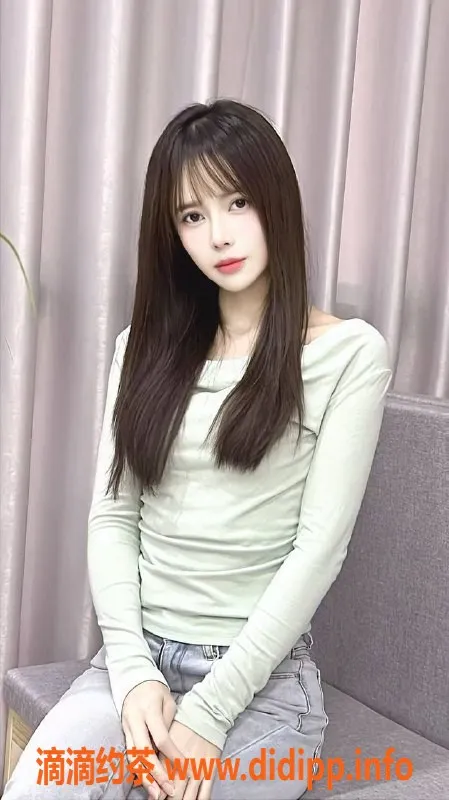 深圳楼凤资源信息,宝安清纯少女筱筱，162cm，甜美可人