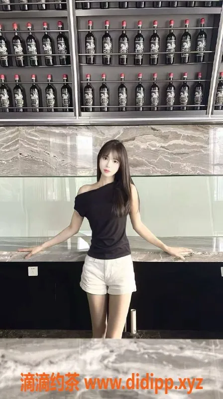 深圳楼凤-宝安清纯少女筱筱，162cm，甜美可人