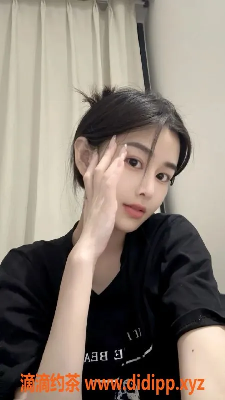 广州楼凤-广州亦佳：23岁，164cm，32C，不容错过的新人