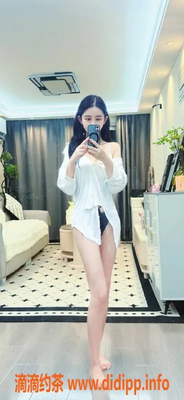 北京楼凤-朝阳王玫瑰，80D大胸，1200元日式拉丝服务