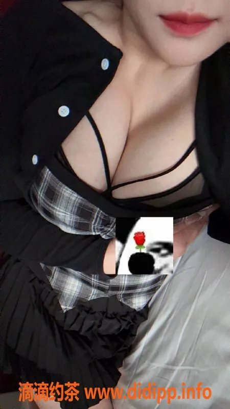 郑州楼凤-东区豆豆 25岁175cm，61kg，D罩杯服务推荐