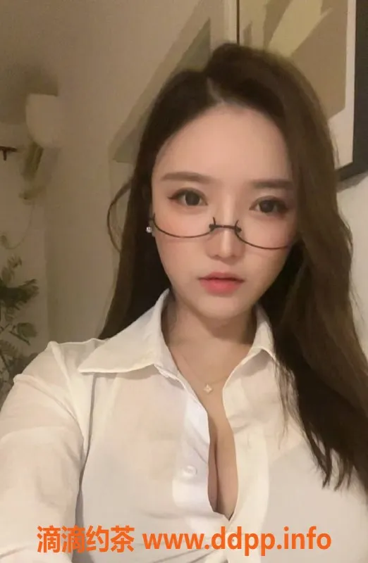 成都楼凤-武侯区晨曦，御姐车6P服务