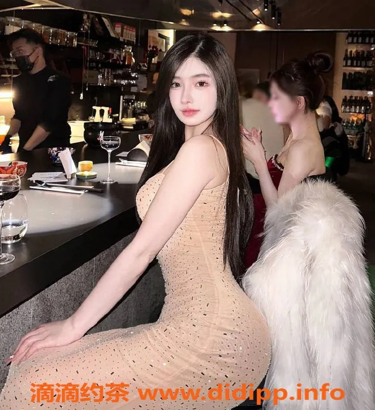 深圳楼凤-上海静安温菲儿，2500元起享优质服务