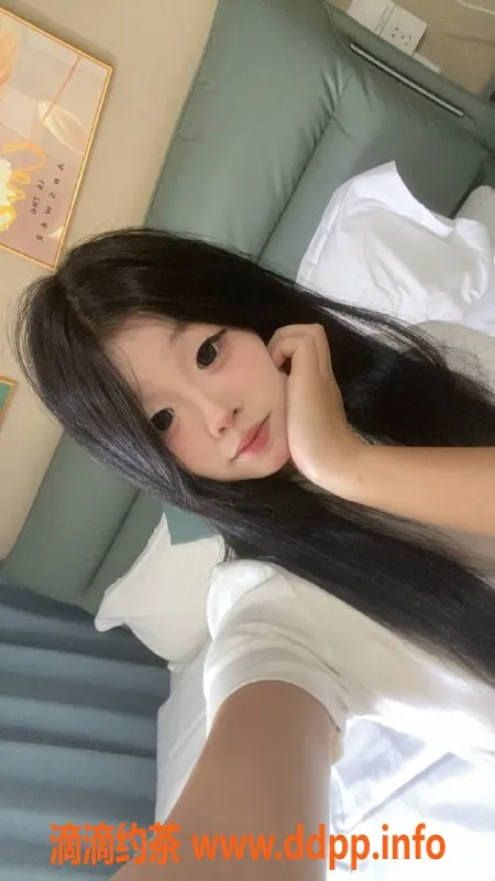 广州楼凤-金沙州小白08嫩妹，600元体验服务