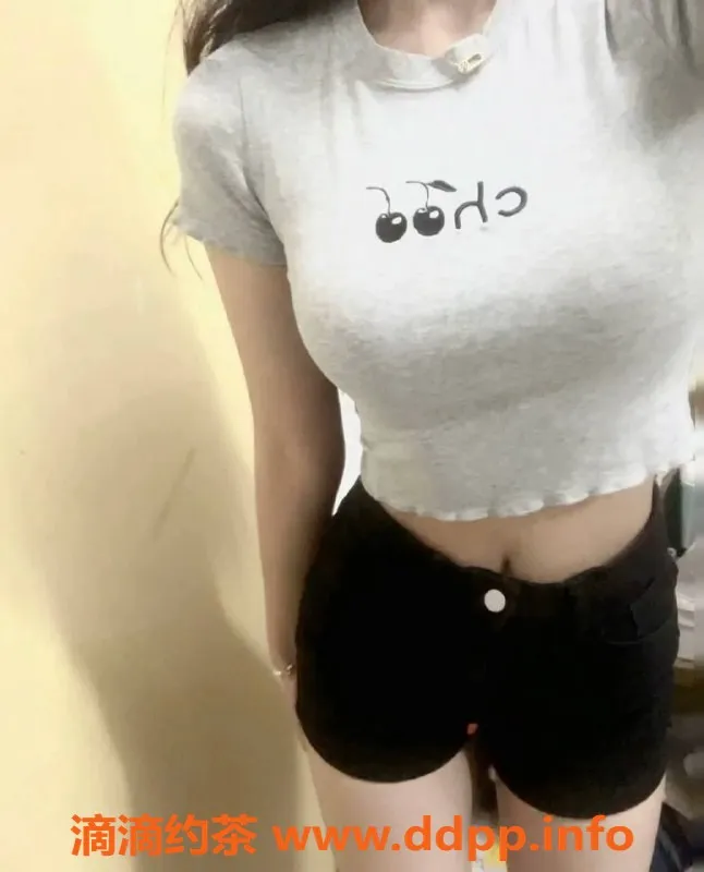 成都楼凤-成都龙泉驿嫩妹饭饭，6P代聊服务