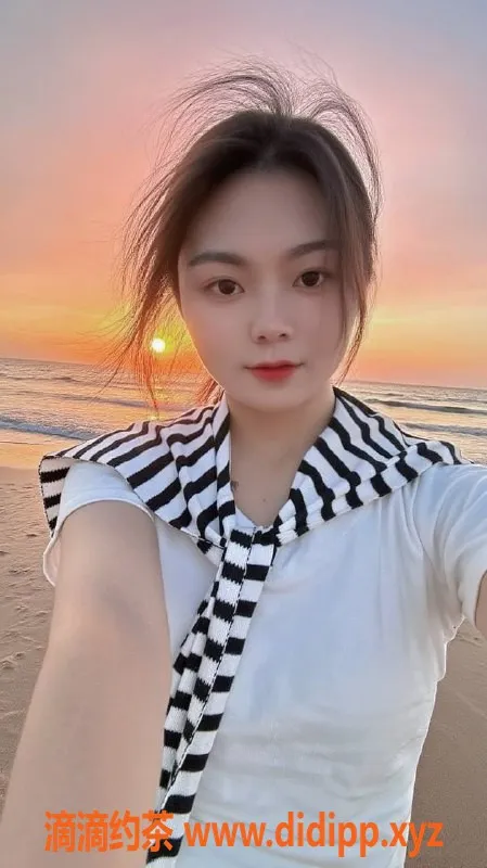 北京楼凤-北京天通西苑橙子，22岁，162cm，95斤，C胸，性格开朗