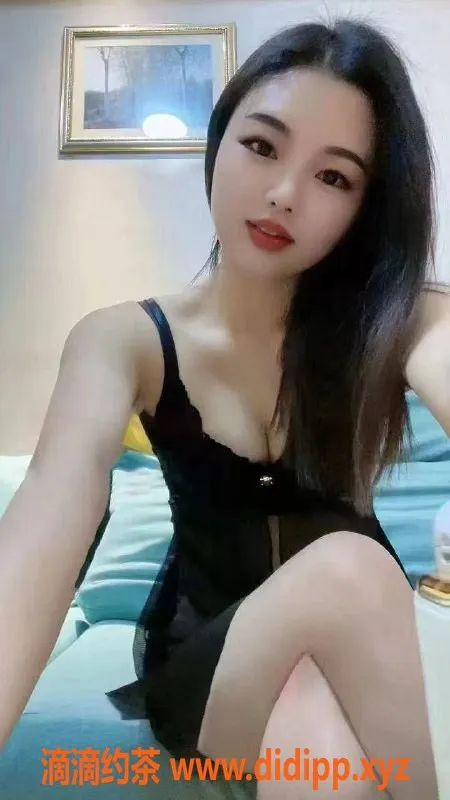 重庆楼凤-江北小花 24岁 B罩杯 163身高 个人自营