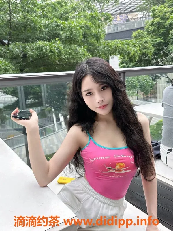 广州楼凤-天河御景Yoyo，900元口爆服务，值得试试！