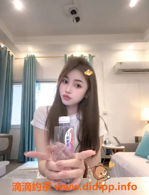 郑州楼凤-金水区露娜，23岁，167cm，47.5kg，陪洗调情服务