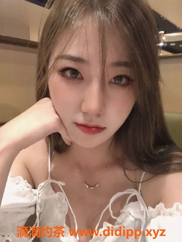 武汉楼凤-苏苏 25岁170cm 精致服务 热情可爱