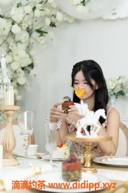 成都楼凤资源信息,骡马市嫩妹小雨，颜值车7P服务体验