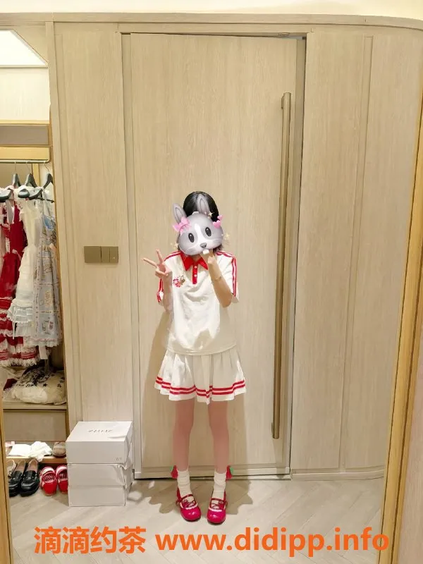 南京上门服务资源信息,茜茜 小萝莉 158cm 80斤 身价2000元起