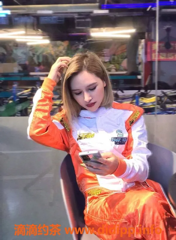 郑州楼凤-郑州25岁莎莎，160cm、49kg性感伴游服务