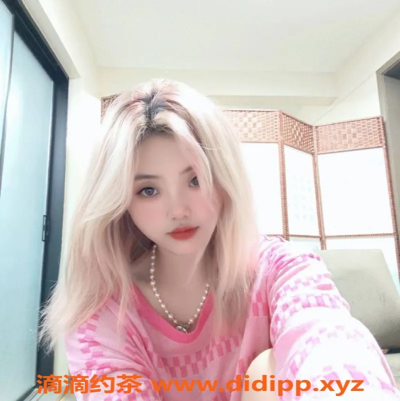 郑州楼凤-二七区25岁妮子，155cm，50kg，激情服务，超值体验