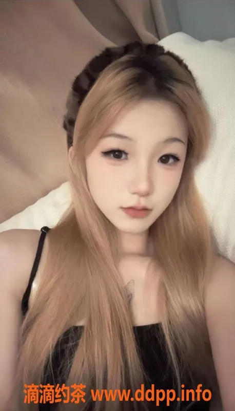 成都楼凤-武侯区小羽，肤白身材好，气质出众