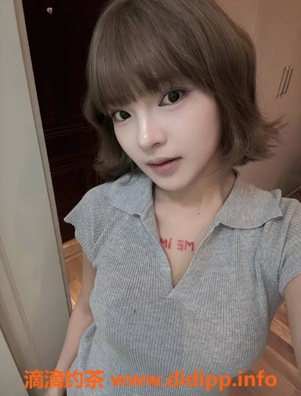 成都楼凤-武侯区漫漫，颜值9.0，服务超赞