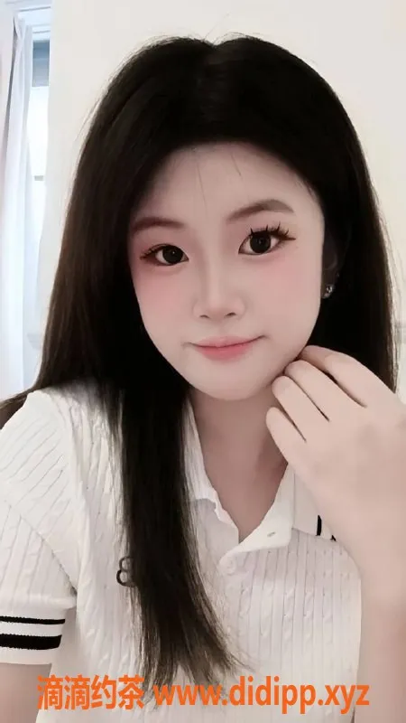 重庆楼凤-江北18岁婉婷，166cm 48kg，34C激情陪浴