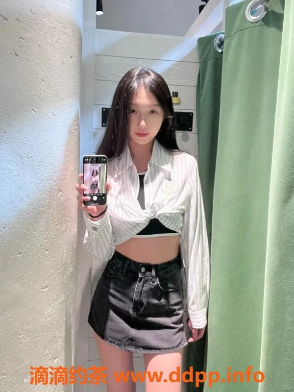 广州楼凤资源信息,荔湾区21岁静婉学妹，166CM高挑身材等你来约