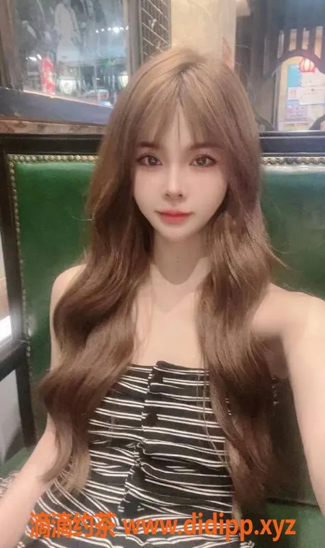 上海楼凤-闵行李曼妮拍卖福利，原价2400现2000PP