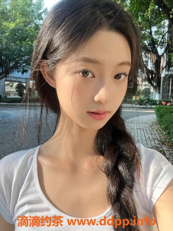 杭州上门服务-杭州可上门服务，20岁乖巧艺名琪琪